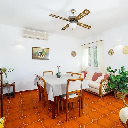 Iris-1 By Interhome Villa Moraira